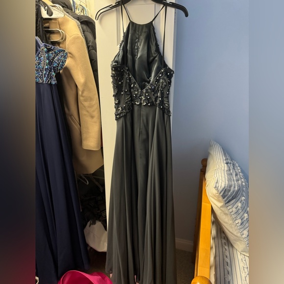 Jovani Prom Dress - Picture 3 of 4